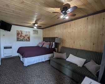 Squaw Valley Motel Room 6 - Squaw Valley (Fresno County)