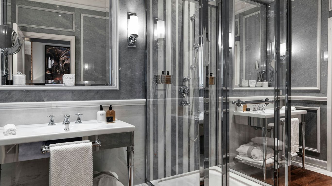 J.K. Place Roma - The Leading Hotels of the World