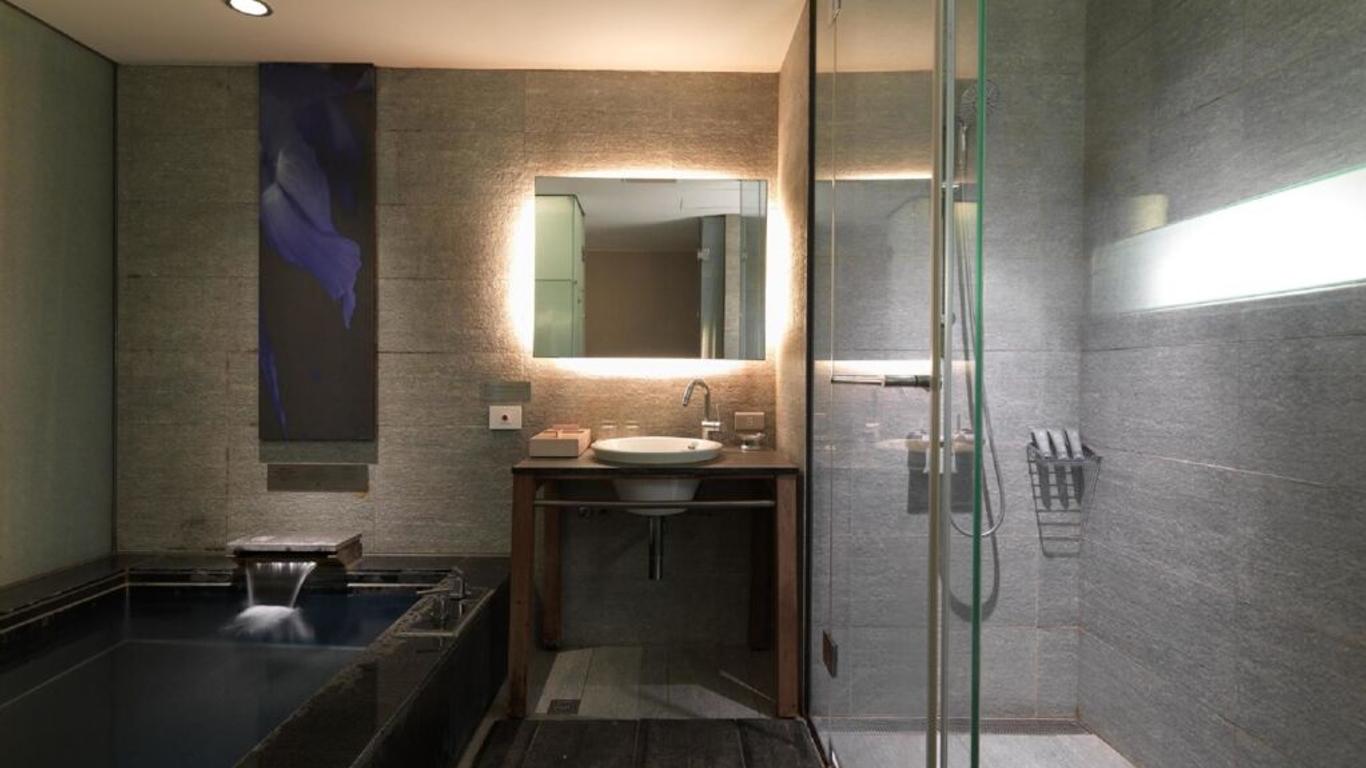 وولاي بوز لانديس ريزورت