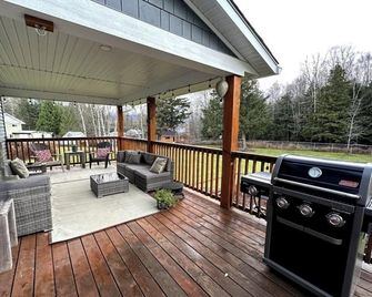 Caribou Lodge - Terrace - Balkon