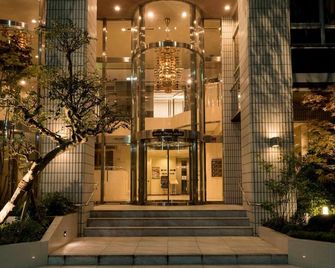 Plaza East Cabin -Male Only- - Yokote - Bina