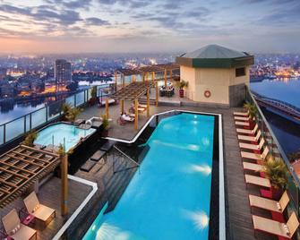 開羅尼羅河城市費爾蒙酒店 - 開羅 - 開羅 - 游泳池