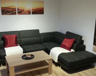 Ferienhaus Moni - Weißenstadt - Wohnzimmer