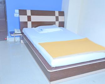 Shiva sai Residency - Kadapa - Habitación