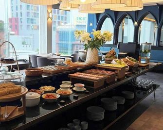 M Village Hotel Da Nang Centre, a brand of Modern Village Lifestyle - Da Nang - Prasmanan