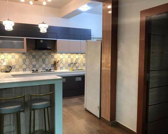 mariya condo hotel - Bodh Gaya - Dapur