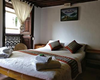 Hiranya Guest House - Lalitpur - Ložnice