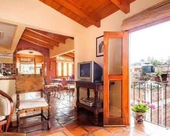 Cozy 1 Bedroom Suite The Best of San Miguel - San Miguel de Allende - Sala de estar