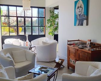 Castillon Des Baux - Maussane-les-Alpilles - Sala de estar