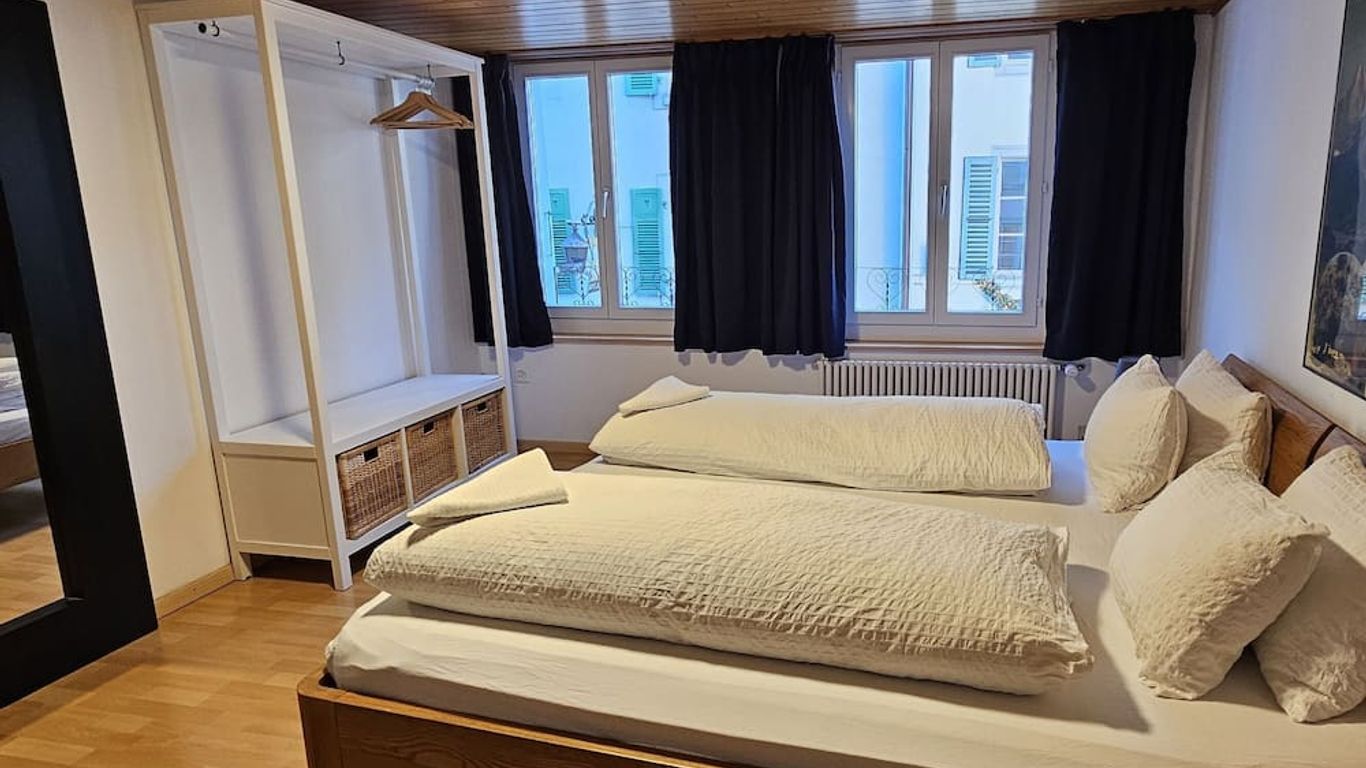 The Aarburg Hotel & Café