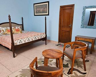 Gullu Kuku Homestay - 齋浦爾 - 臥室