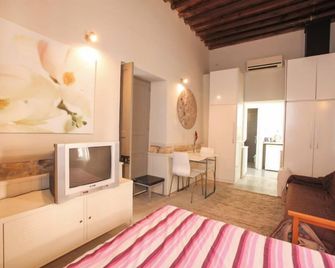 St. Lazaros Studios - Larnaca