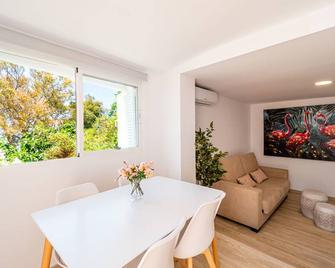 Blue Sea - Houses With Terrace - Málaga - Dining room