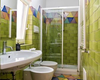 Bed and Breakfast Adelberga - Salerno - Badkamer