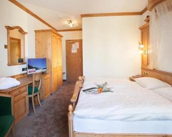 Hotel Comfort Erica Dolomiti Val d'Adige - Trodena - Habitación