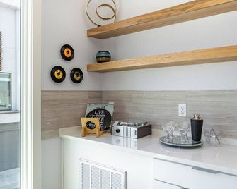 Nashville Notes - Sleeps 8 - Mins to Broadway! - Nashville