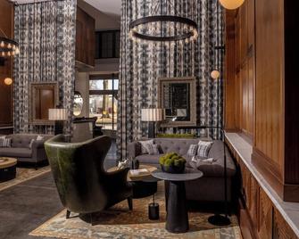 The Louis Hotel - Wilson - Lounge