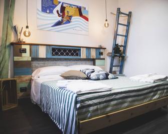 Homiday - Bel Salento Specchia Guest house - Specchia - Bedroom