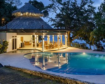 Bolontiku Boutique Hotel Member of the Cayuga Collection - Flores - Piscina