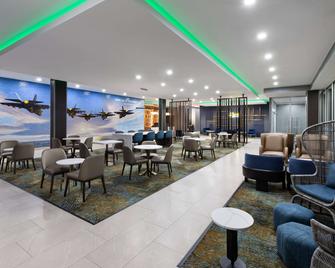 La Quinta Inn & Suites by Wyndham San Antonio at the RIM - San Antonio - Restaurant