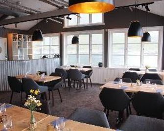 Brygga Hotel and Restaurant - Sørvågen - Restaurant