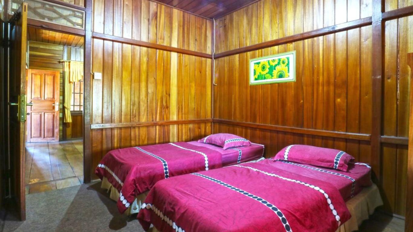 Villa Aquarius Orange