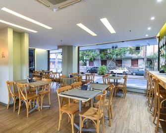 Eko Residence Hotel - פורטו אלגרה - מסעדה