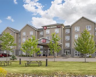 Best Western Plus Saint John Hotel & Suites - סנט ג'ון - בניין