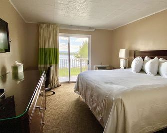 Island View Hotel - Trenton