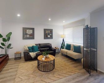 'la Maison' Stunning 4 Bedroom Home - Caboolture - Living room
