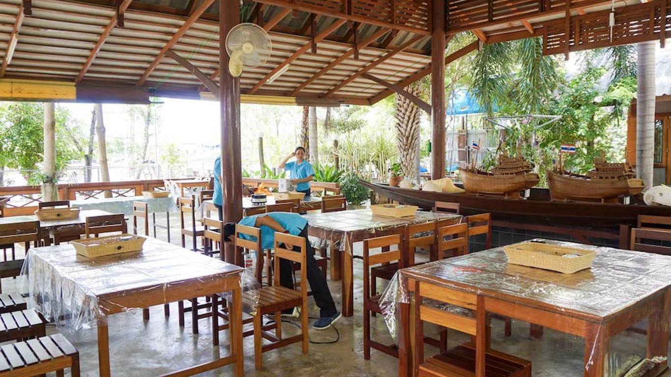 Baan Siriporn Resort