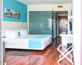 Aquashow Park Hotel - Quarteira - Bedroom