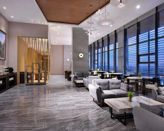 泗水提木爾沙馬托諾富特酒店 - 泗水 - 大廳
