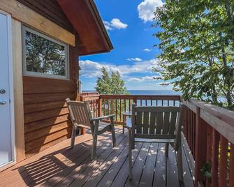 Poplar River Condos 513 - Lake Superior - Lutsen, Mn - Lutsen - Balkon