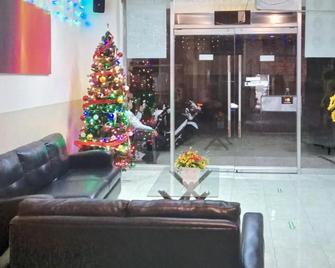 RedDoorz @ Johsons Pension House Butuan City - Butuan - Lobby