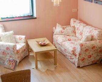 Apartment Hofgasse-1 by Interhome - Mörbisch am See - Obývací pokoj