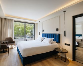 Odysseia Hotel Kapetanios - Limassol - Soverom