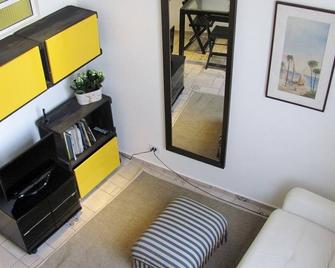 Studio duplex near the metro and bus. In the region of Bras clothing stores - Sao Paulo - Bedroom