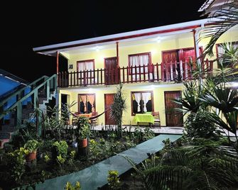 Cabinas Miss Miriam 2 - Tortuguero - Edificio