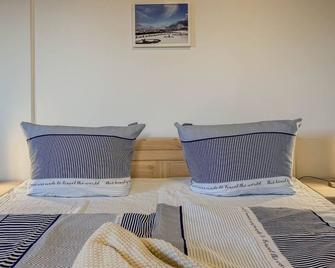 Speicherresidenz App 1 5 - Hafenblick - Barth - Schlafzimmer