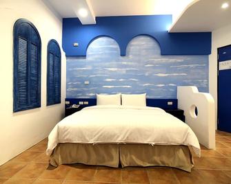 Kenting True Color Hostel - Hengchun Township - Bedroom