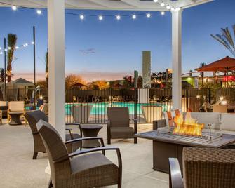 Cambria Hotel Phoenix Chandler - Fashion Center - Chandler - Bể bơi