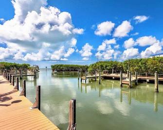 Relaxed Boho Vibes & Views [ Ocean Pointe 2315] - Tavernier