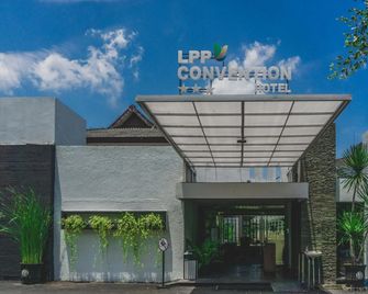 إل بي بي كونفينشن هوتل يوجياكارتا - يوغياخيرتا - مبنى