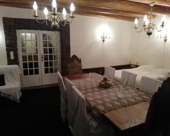 Fouettara - Firminy - Dining room