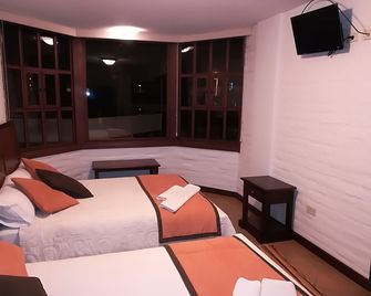 Imperio Real - Hosteria - San Miguel de Salcedo