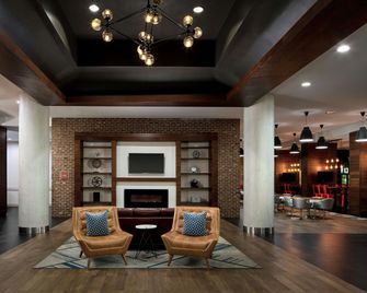 Four Points by Sheraton Richmond - Richmond - Lounge