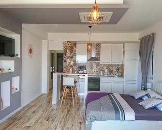 Studio Apartment 'Brigita',free parking - Rijeka - Schlafzimmer