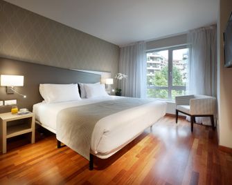 إيكس ساراغوزا دابليو تي سي - سرقسطة - غرفة نوم