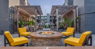 Country Inn & Suites by Radisson Metairie - Metairie - Patio